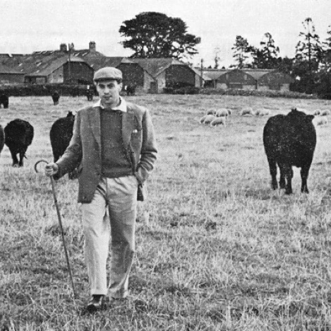 Léléveur à Eddington Mains...